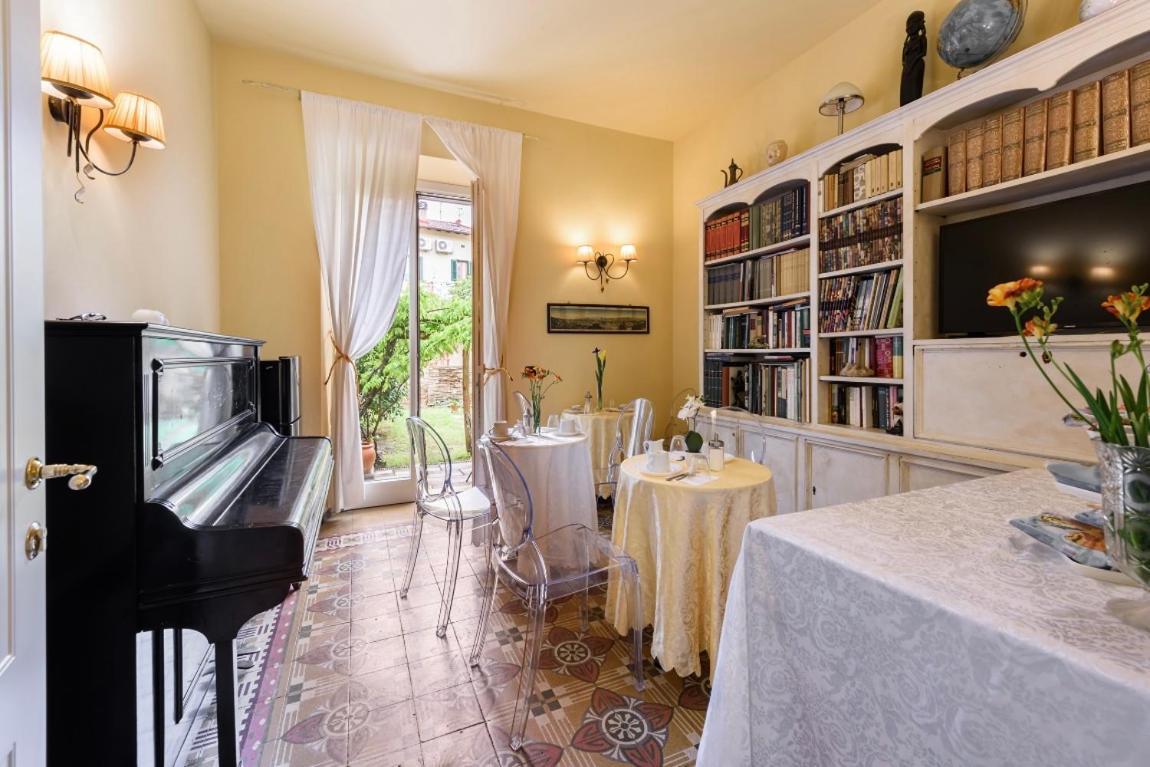 B&B Casa Rossa Florence Buitenkant foto
