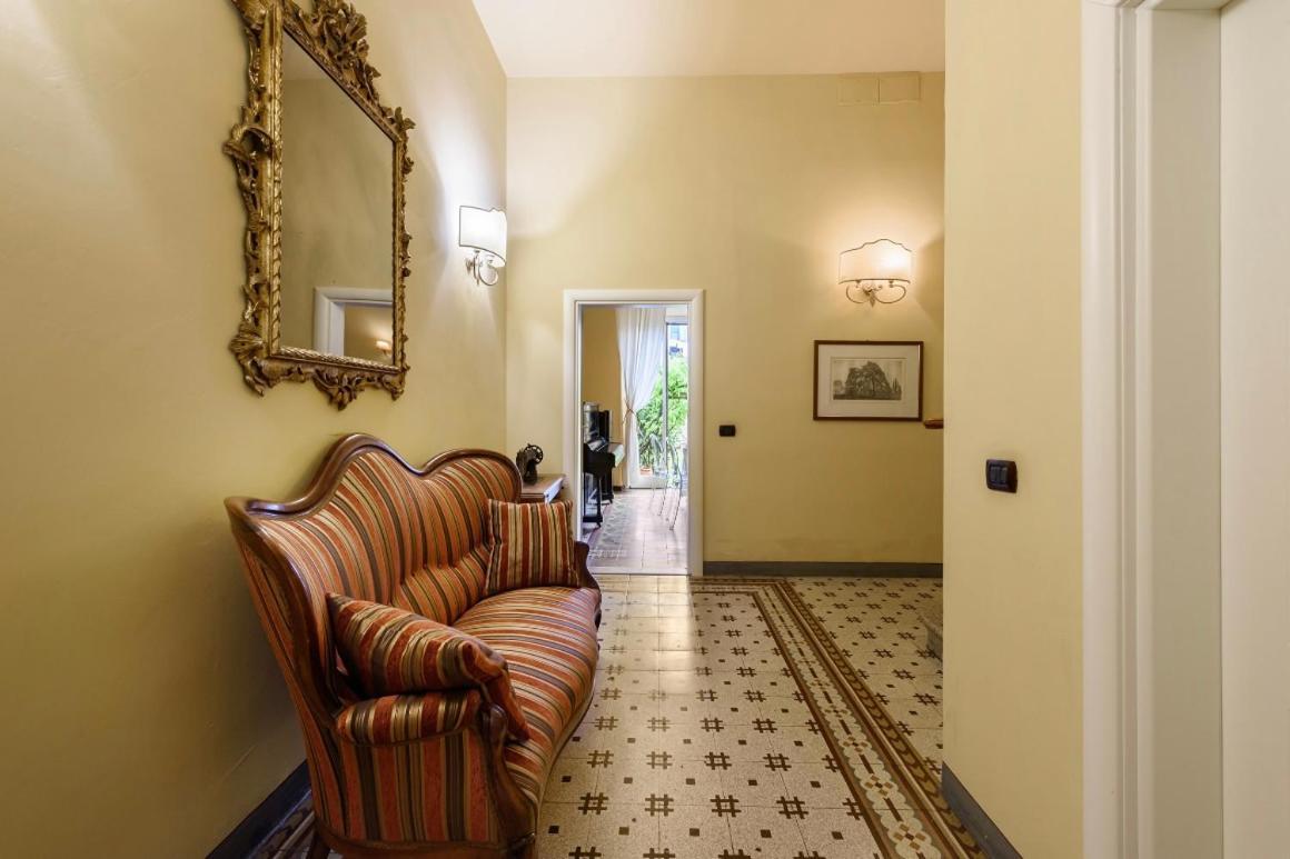 B&B Casa Rossa Florence Buitenkant foto